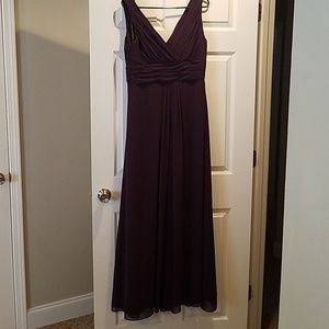 Bill Levkoff  Bridemaid dress got wrong size